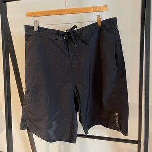 Men’s Reebok Playdry Training Shorts - Size XL